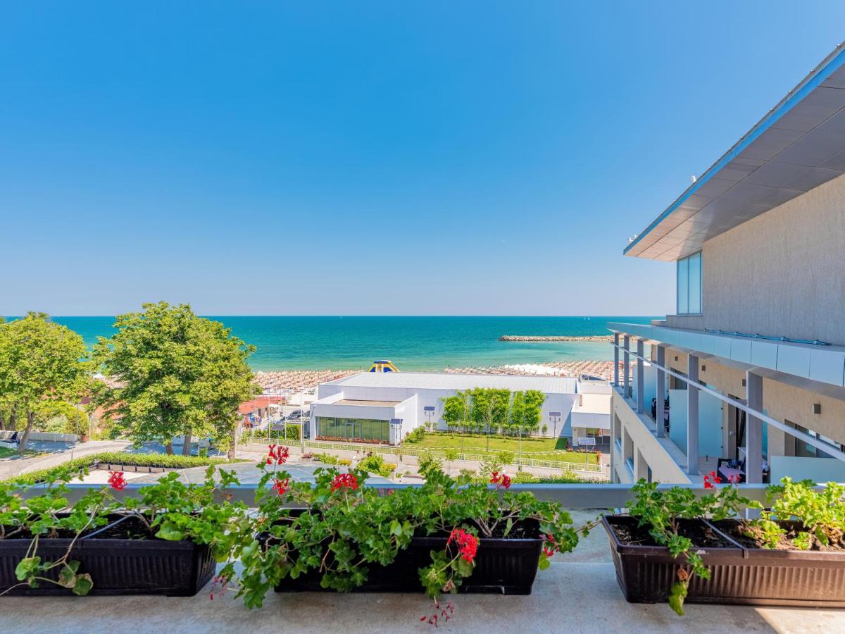 New Belvedere Mangalia Extérieur photo